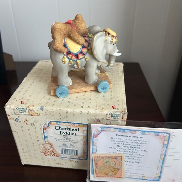 VINTAGE 1995 ENESCO “CHERISHED TEDDIES” ELEPHANT FIGURE- NEW IN BOX - Picture 5 of 11